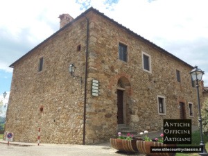 Edificio rustico in muratura